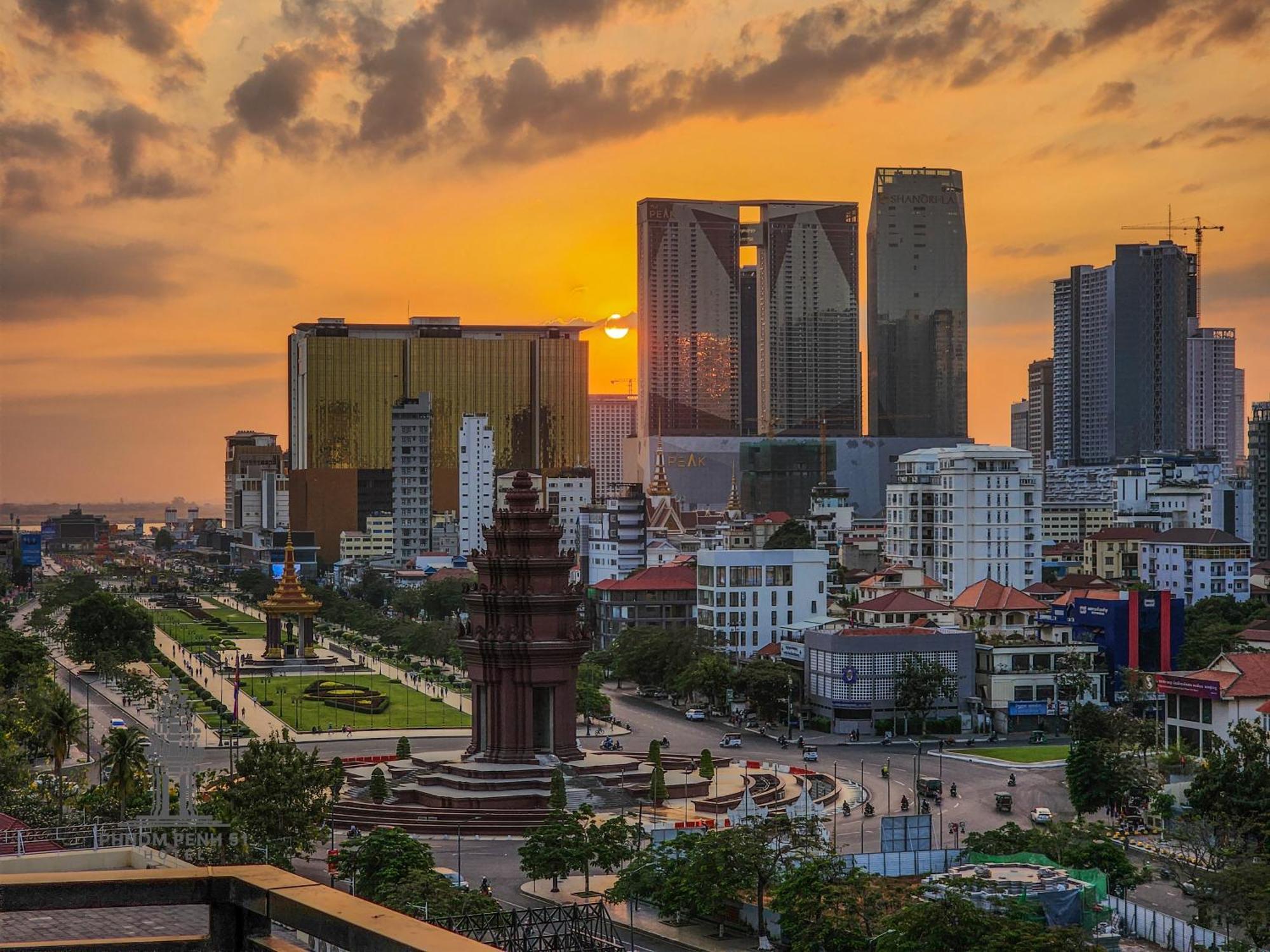Phnom Penh 51 Hotel & Residences Экстерьер фото