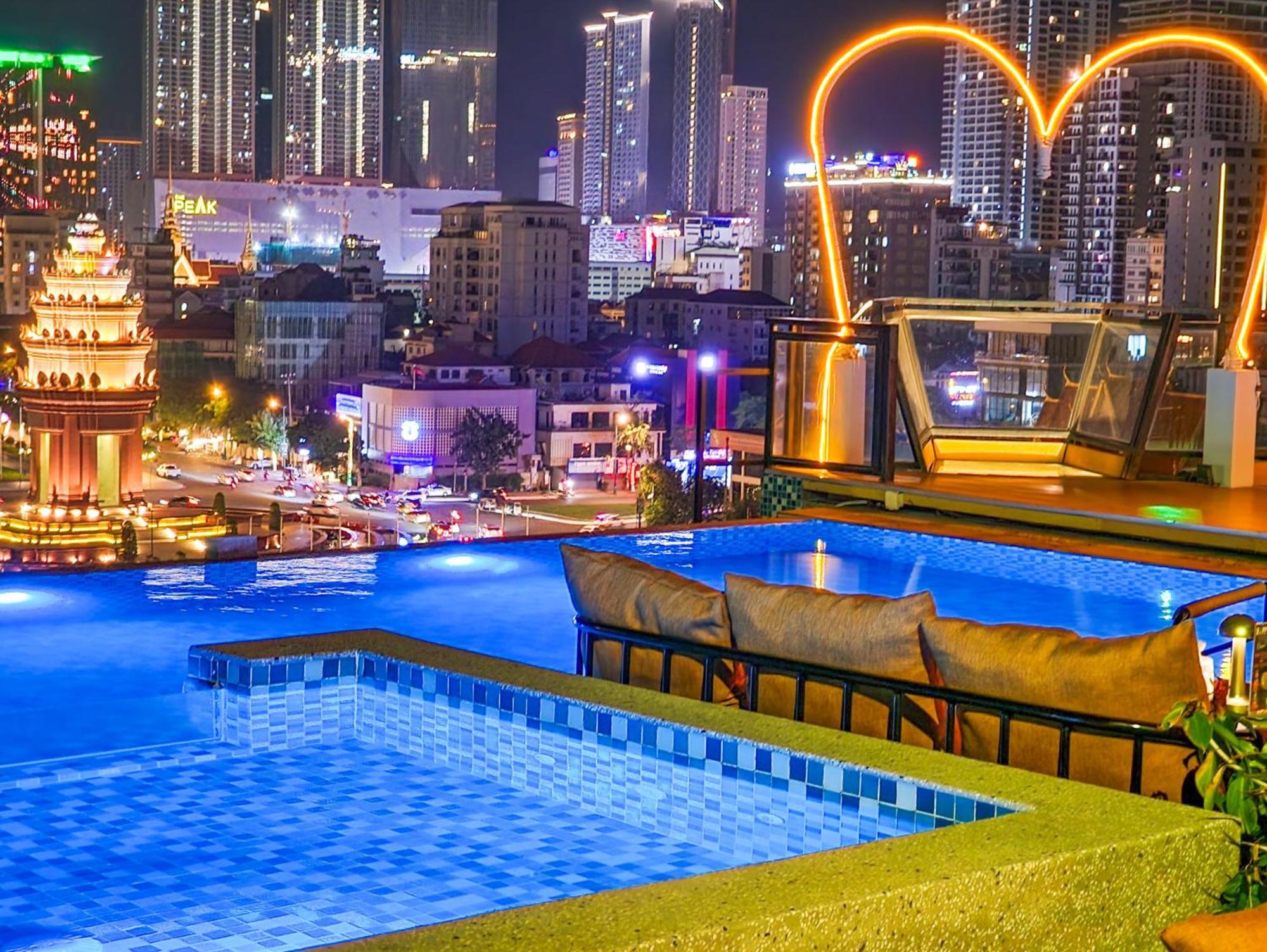 Phnom Penh 51 Hotel & Residences Экстерьер фото