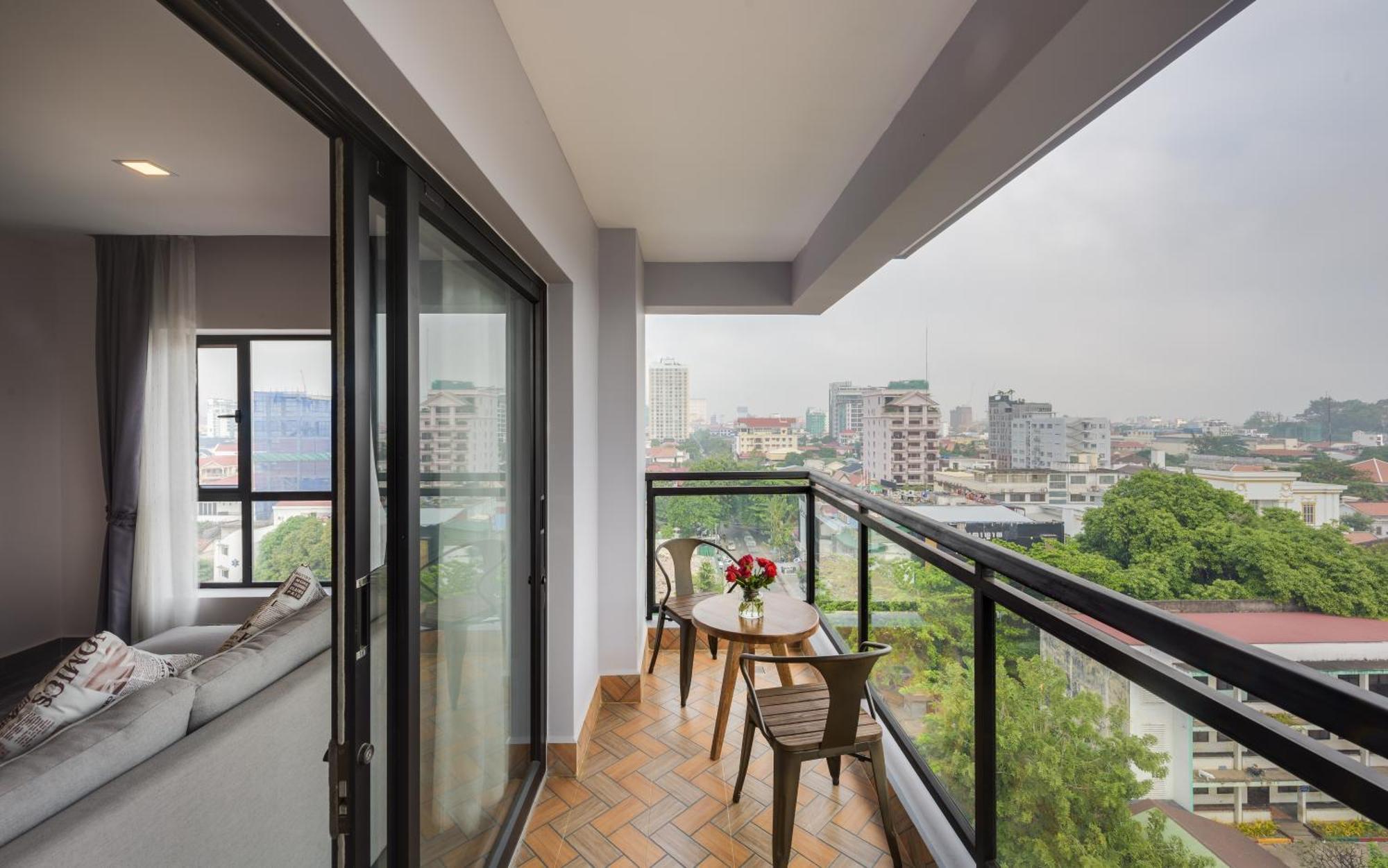 Phnom Penh 51 Hotel & Residences Экстерьер фото