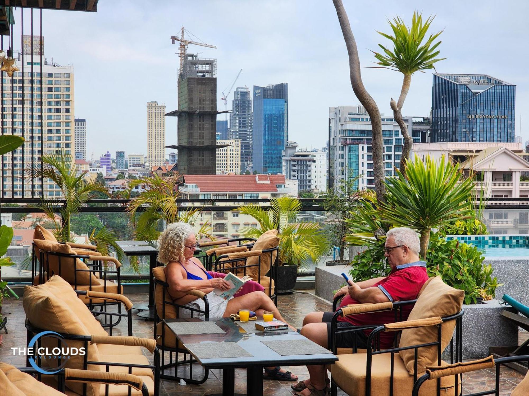 Phnom Penh 51 Hotel & Residences Экстерьер фото