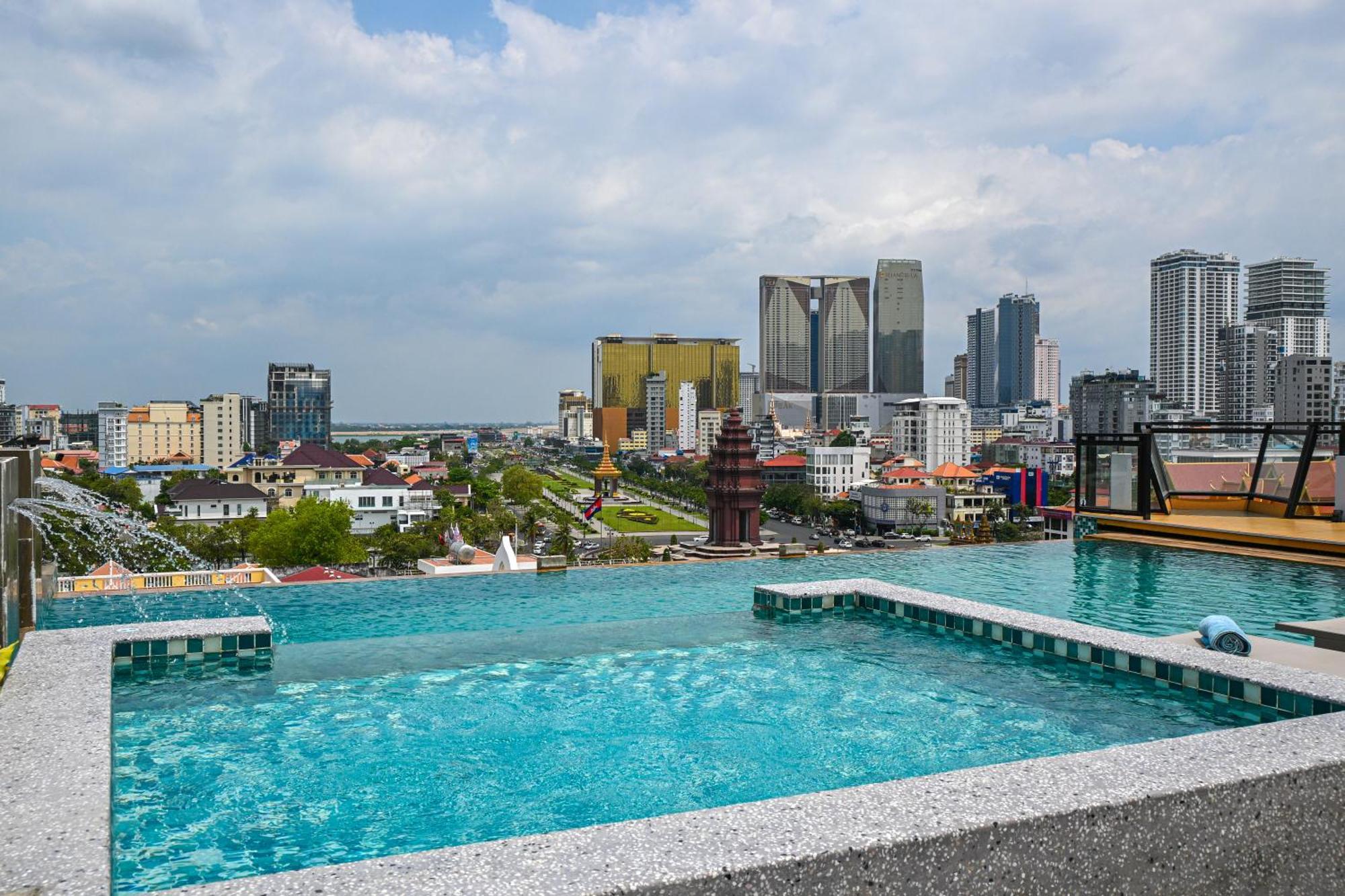 Phnom Penh 51 Hotel & Residences Экстерьер фото