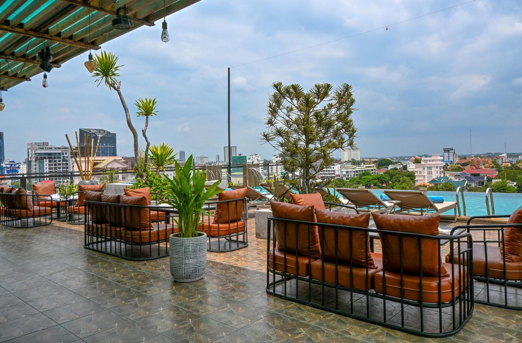 Phnom Penh 51 Hotel & Residences Экстерьер фото